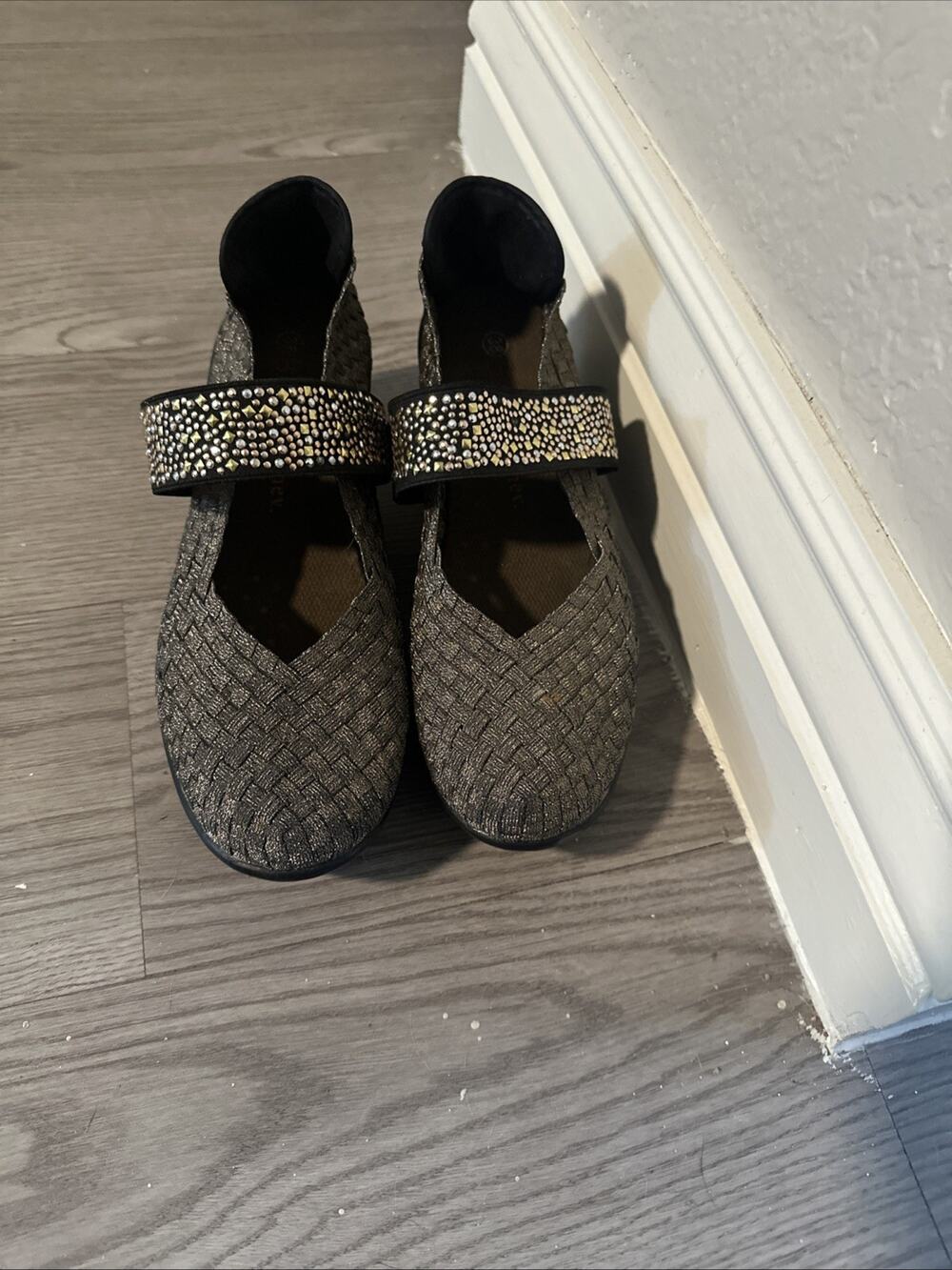 Bernie Mev Platform Wedge Shoes Womens Size 38 Bronze Metallic Mary Jane